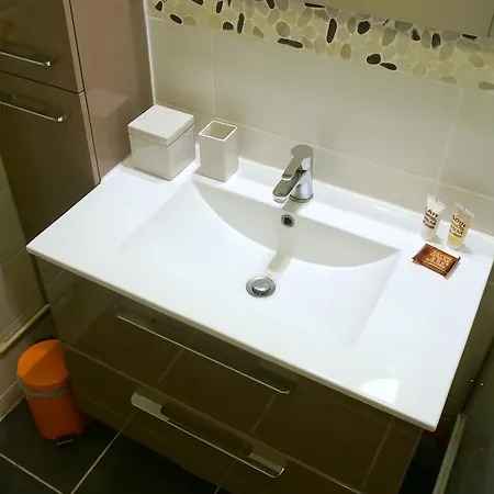 Little Suite - Wilson *